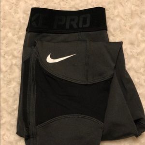 Nike Pro women’s Dri Fit winter running tights